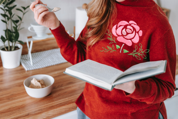 Review: Winter Japanese Camellias for Holiday Sales